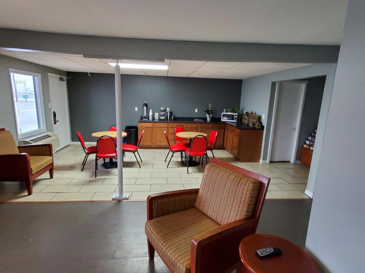 Rodeway Hotel 3*