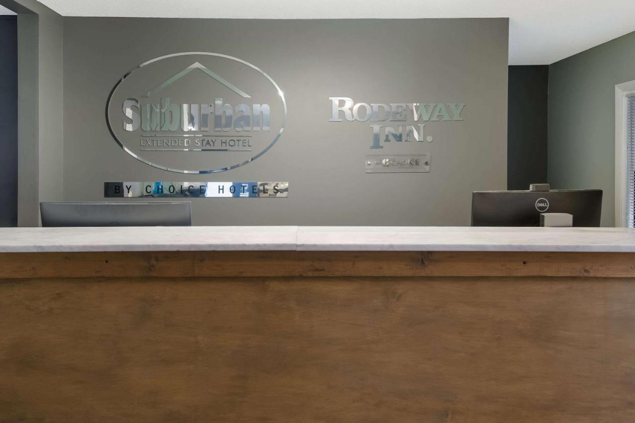 Rodeway Hotel 3*